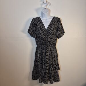 Sugar Magnolia Women's Chain Print Dress Size M Black White Ruffles